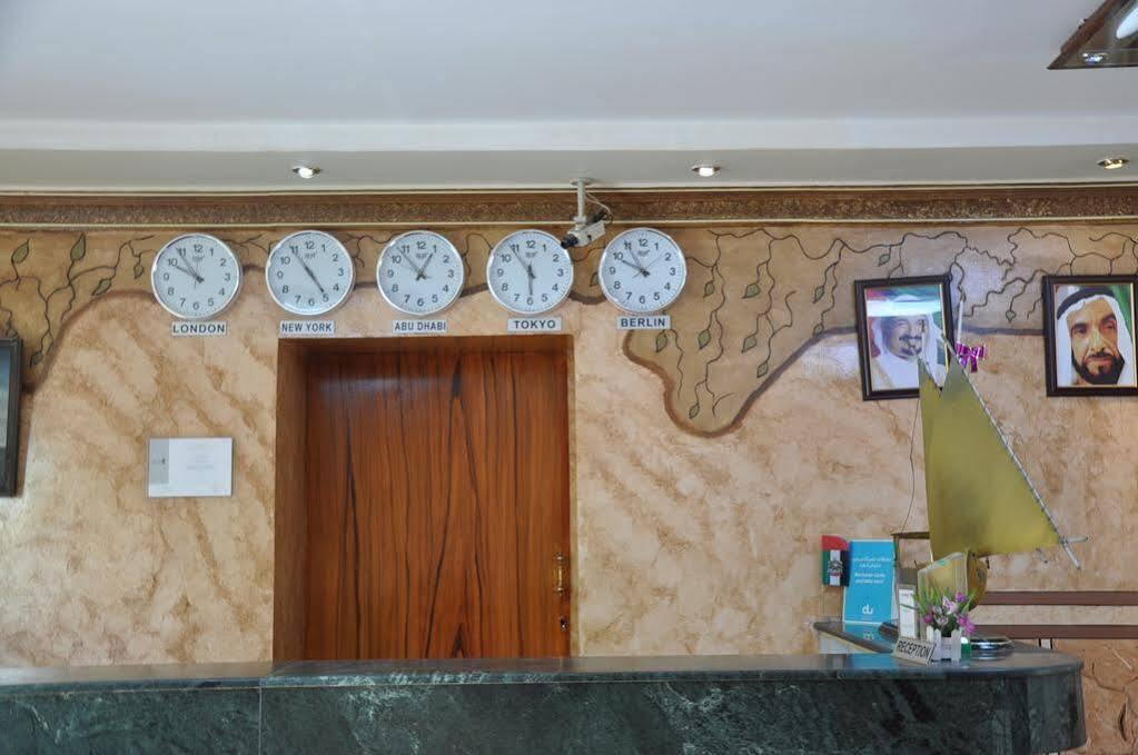 Oyo 366 Waves Hotel Ajman Bagian luar foto